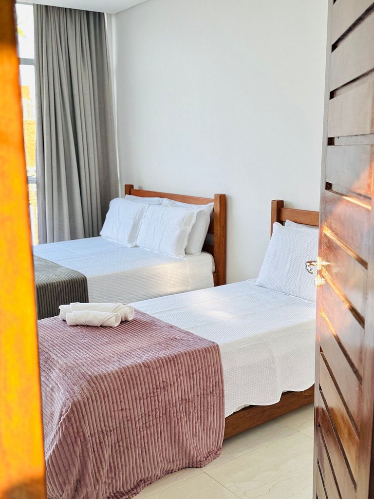 MHV Milagres - Casa Flora Spacious and Comfortable Retreat a