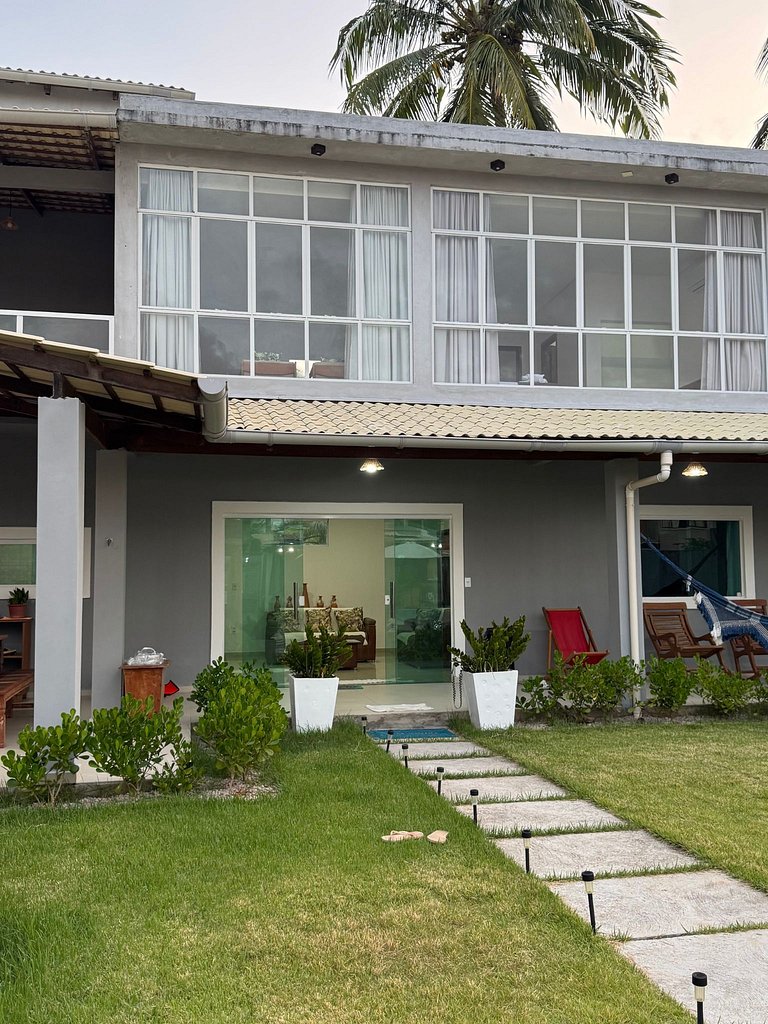 MHV Milagres - Casa Flora Spacious and Comfortable Retreat a