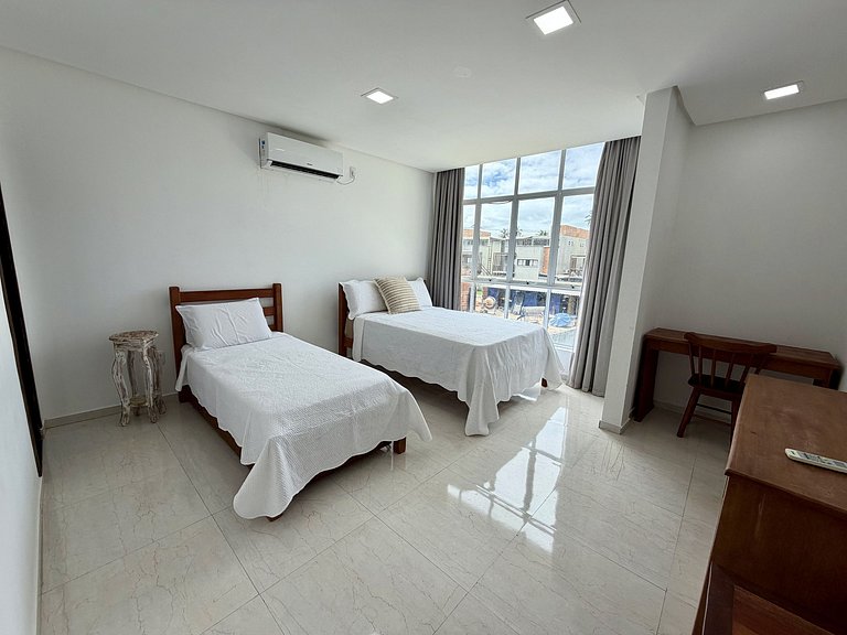 MHV Milagres - Casa Flora Spacious and Comfortable Retreat a