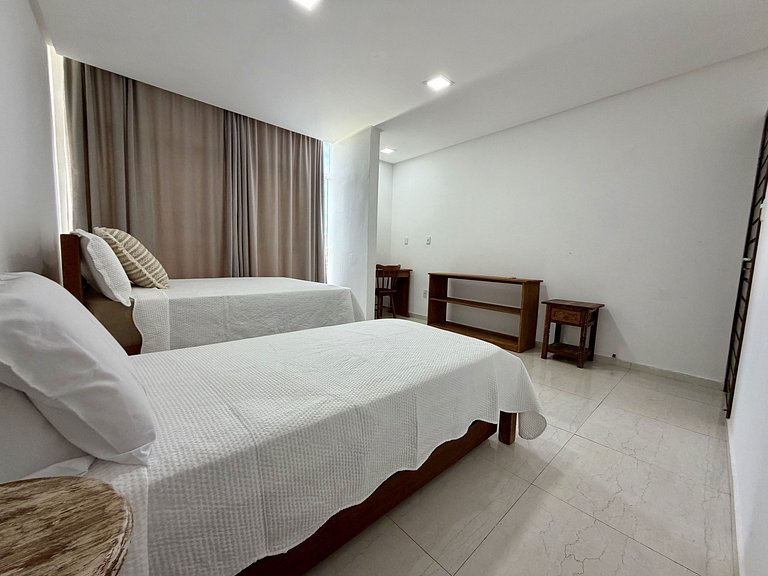 MHV Milagres - Casa Flora Spacious and Comfortable Retreat a